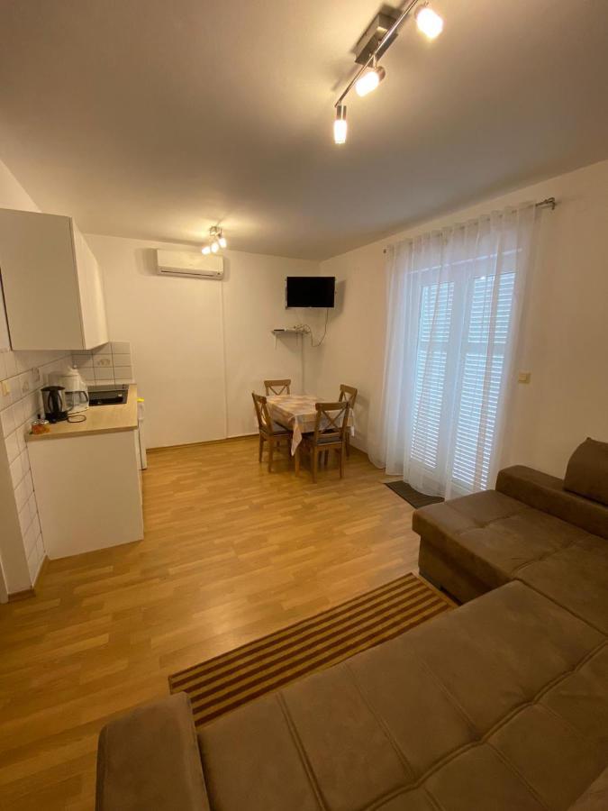Apartment Coskovic Rosini Zewnętrze zdjęcie